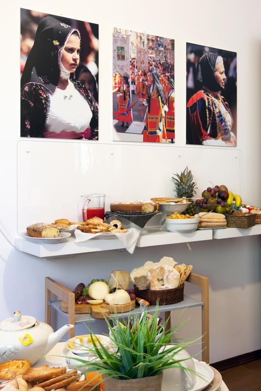La Tuia E Il Tasso Bed & Breakfast Cagliari Ngoại thất bức ảnh